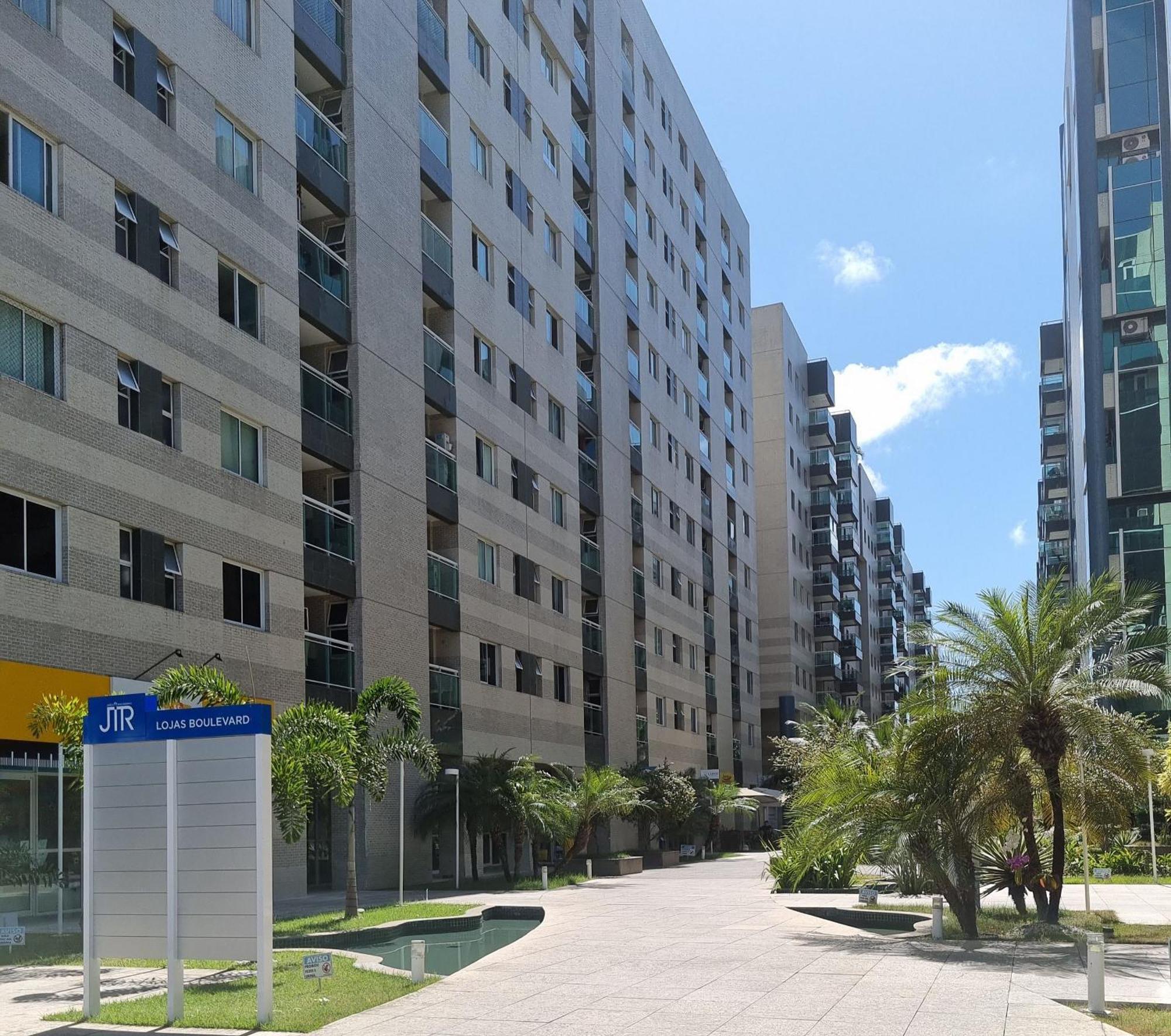Apartment Jtr | Ar Na Sala E Com Localizacao Privilegiada Maceio (Alagoas)